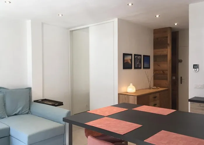Modern Flat In The Heart Of Chamonix